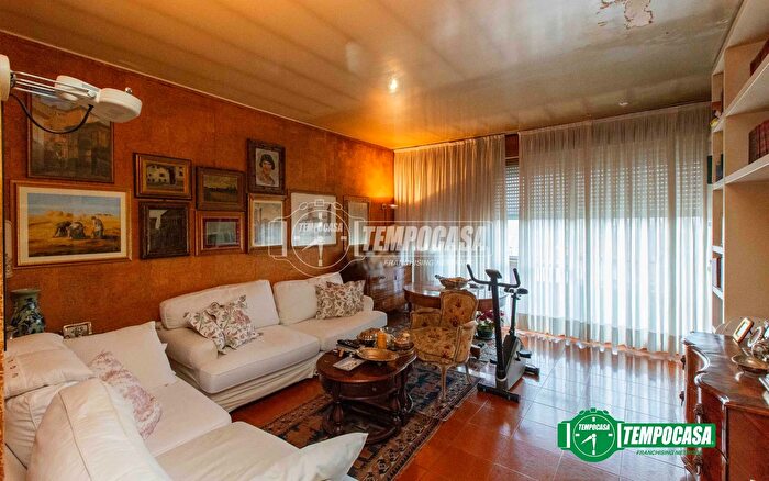 Appartamento quadrilocale in vendita in Via del Pozzo, Castellanza