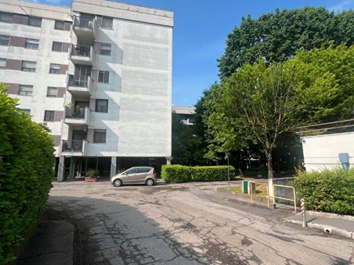Appartamento trilocale in affitto in Via Vittorio Emanuele II, Romano Banco, Buccinasco