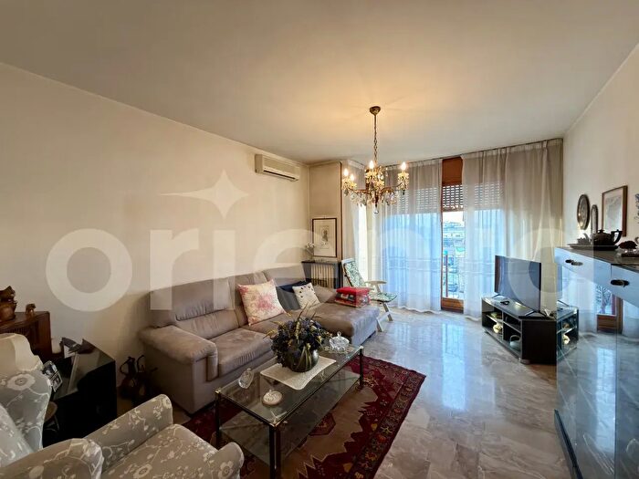 Appartamento quadrilocale in vendita in Viale Europa, Montichiari