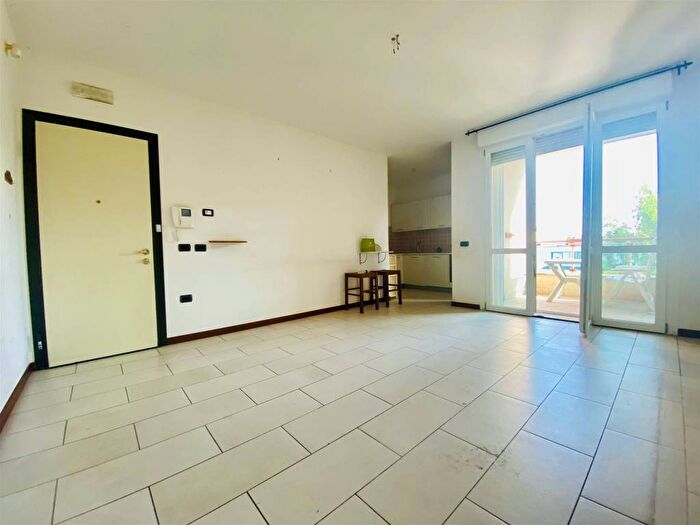 Appartamento trilocale in affitto in Via Italico e Quirino Baccelli, San Marco Acquacalda, Lucca