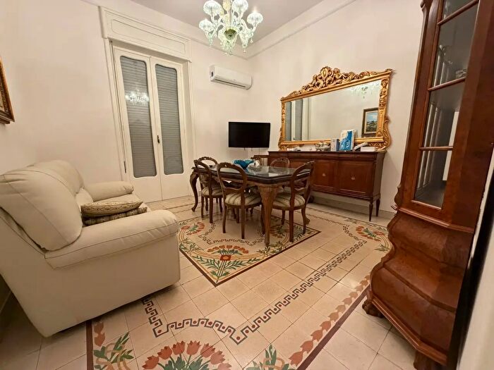 Appartamento quadrilocale in vendita in Via Livio Bassi, Trapani