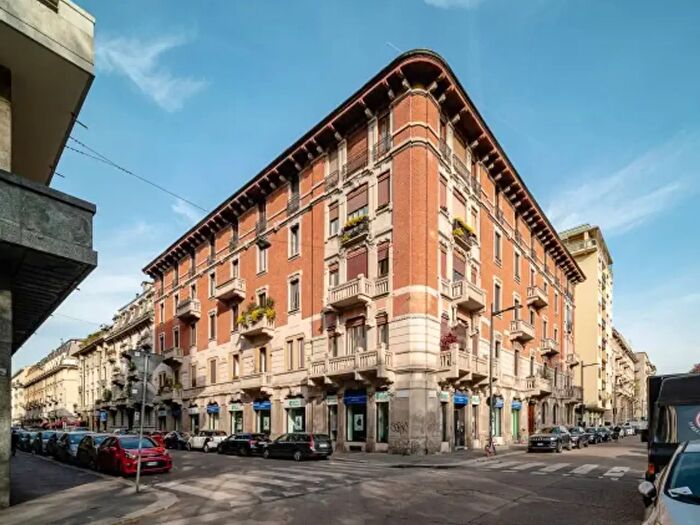 Appartamento bilocale in vendita in Corso Sempione, Milano