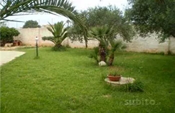 Casa trilocale in affitto in Petrosino