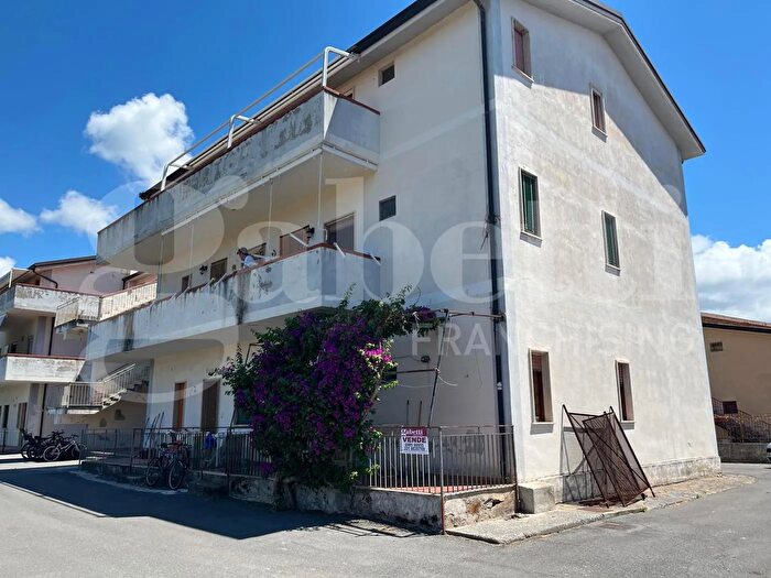 Appartamento trilocale in vendita in Via delle Rose, Santa Maria Del Cedro