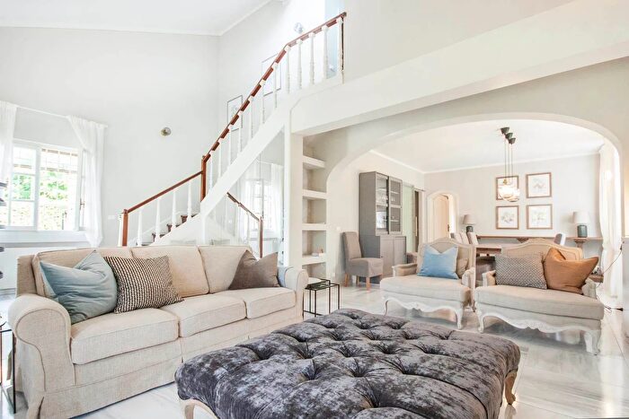 Casa con 10 locali in vendita in Forte Dei Marmi