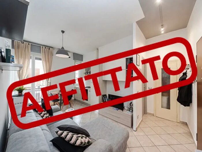 Appartamento bilocale in affitto in Via Verbano, Monza