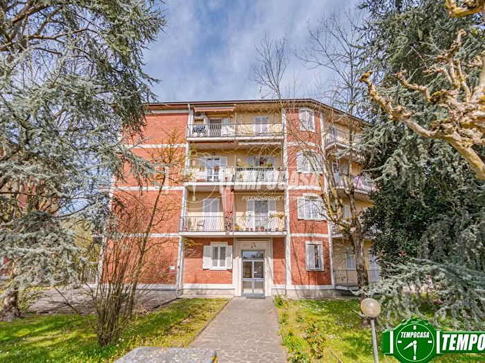 Appartamento trilocale in vendita in Via Francana, Pavia