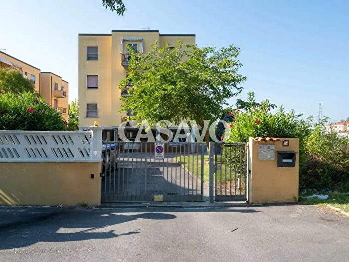 Appartamento bilocale in vendita in Via Livornese, Pisa