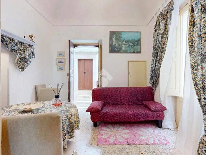 Casa trilocale in vendita in Via Giannini, Martina Franca