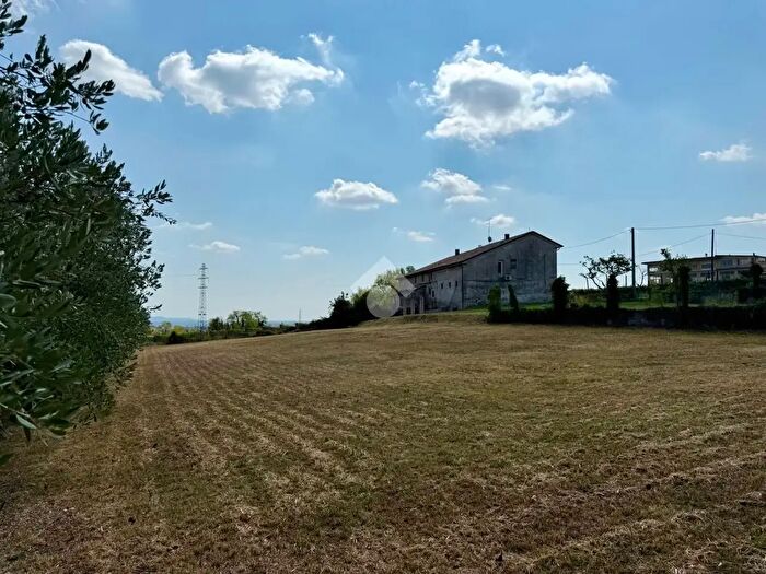 Casa con 5 locali in vendita in Localita ' Gatto, Bussolengo