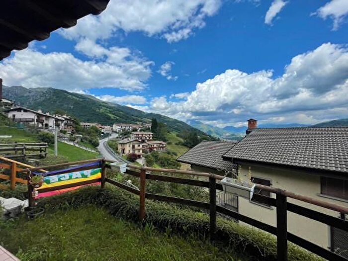 Appartamento bilocale in vendita in Via dellAgro, Premolo