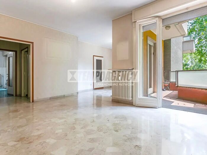 Appartamento quadrilocale in vendita in Via Achille Grandi, Bresso