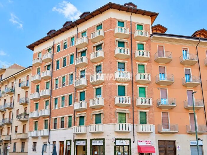 Appartamento bilocale in vendita in Via Domodossola, Torino