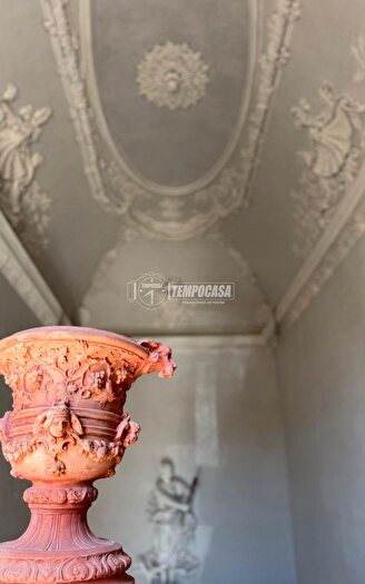 Appartamento con 5 locali in vendita in Via Giuseppe Garibaldi, Lodi