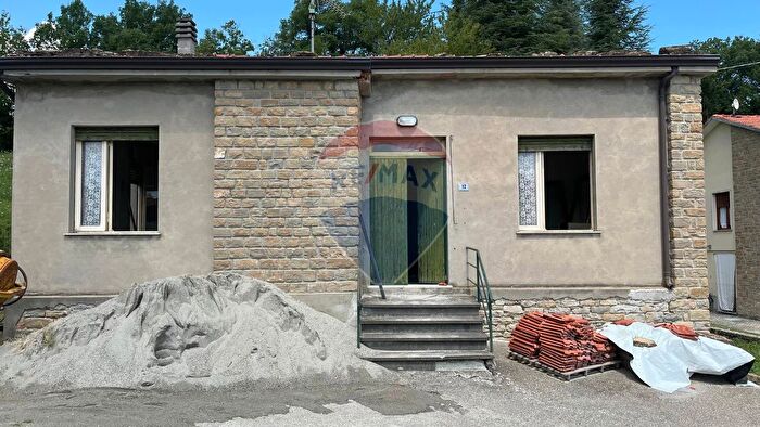 Casa trilocale in vendita in Via Monte Fuso, Neviano Degli Arduini