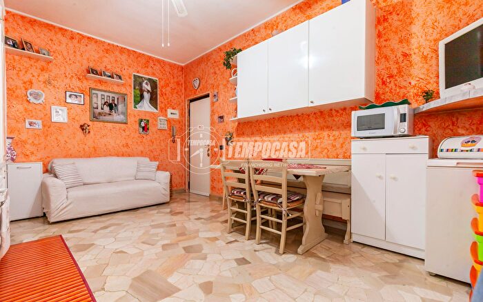 Appartamento bilocale in vendita in Via Carolina Romani, Bresso