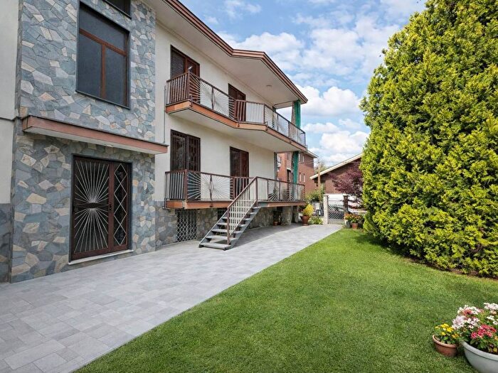 Appartamento bilocale in affitto in VIA SACRA SAN MICHELE, Terracorta, Collegno