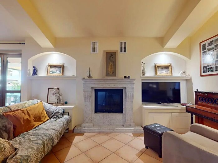 Appartamento quadrilocale in vendita in Via Tallin, Bastia Umbra