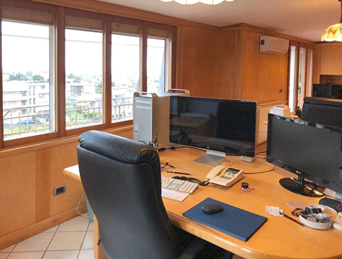 Casa bilocale in vendita in Via Antonio Gramsci, Gravina Di Catania