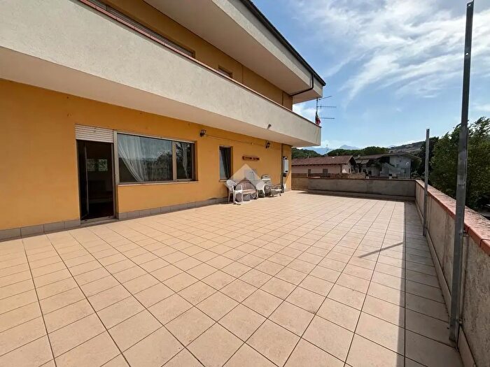 Appartamento bilocale in vendita in Via Giotto, Penna Sant'Andrea