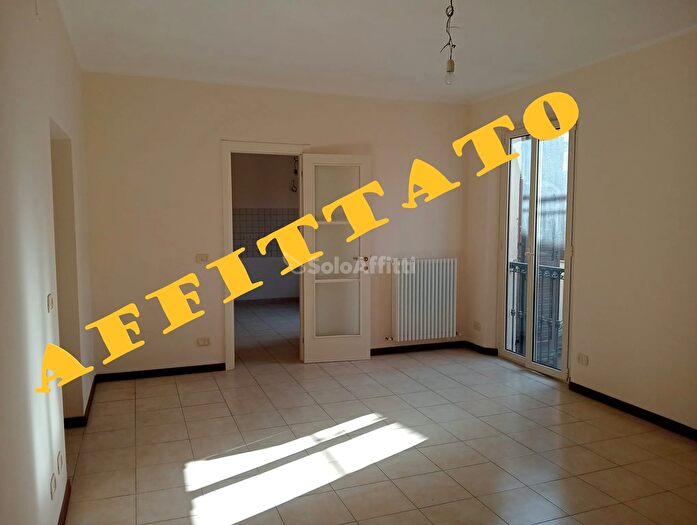 Appartamento con 5 locali in affitto in Falconara Marittima