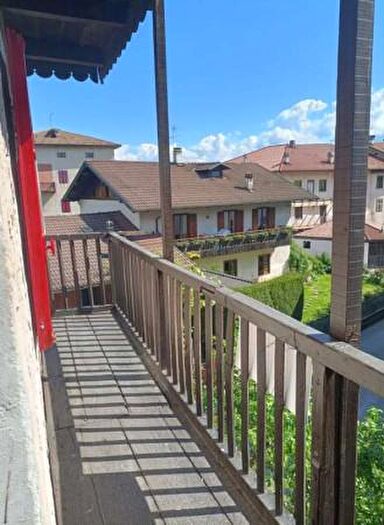 Casa con 6 locali in vendita in Contà