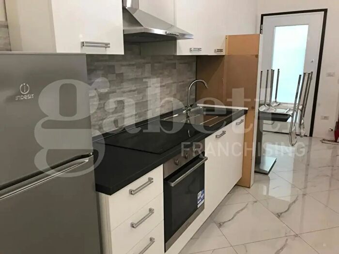 Appartamento monolocale in affitto in Via Fregoli, Bologna