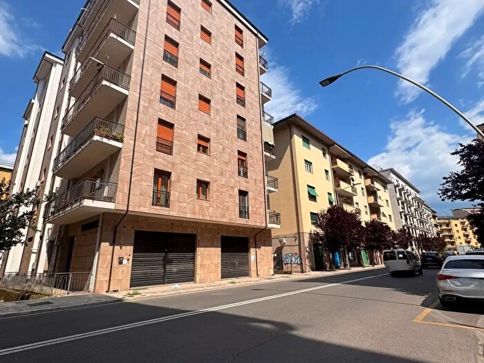 Appartamento trilocale in vendita in Via Benedetto Croce, Cosenza