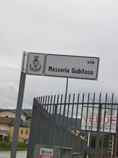 Appartamento in vendita in Via Masseria Gubitosa, Ceppaloni