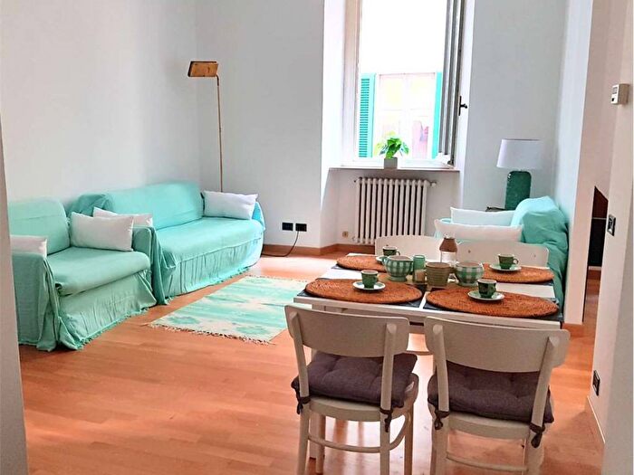 Appartamento bilocale in affitto in VIA LUINI, Centro Storico, Como