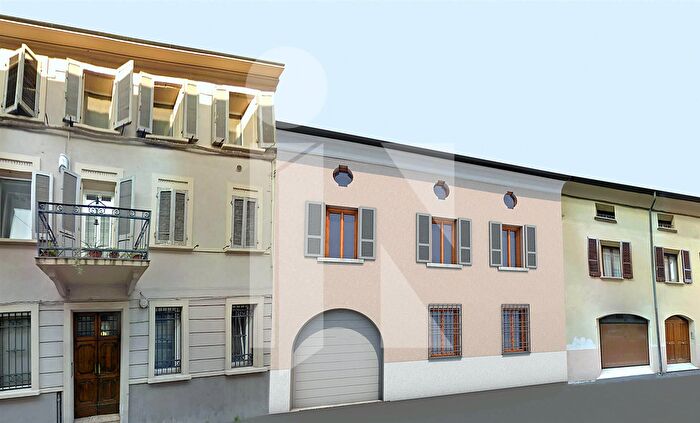 Case in Vendita e in Affitto - 2