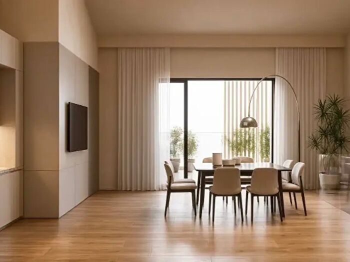 Appartamento con 5 locali in vendita in Via Tripoli, Empoli