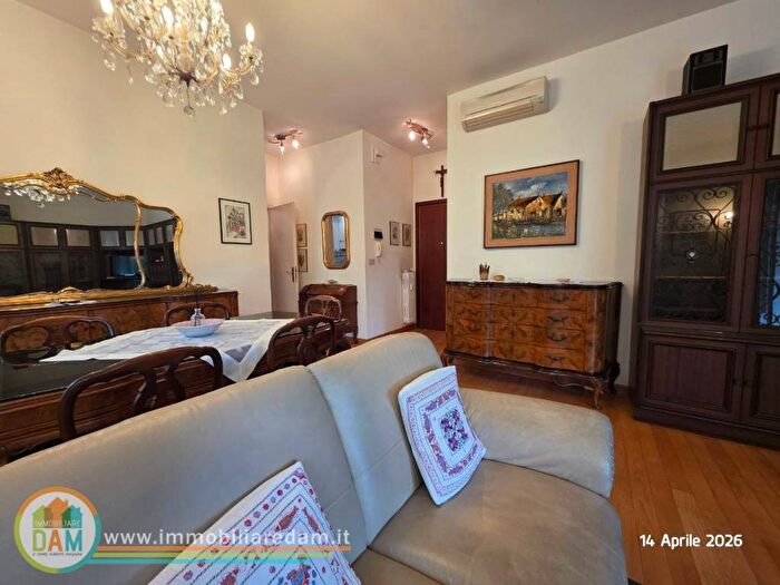 Appartamento trilocale in affitto in Via Cesare Cantù, Piscine San Paolo, Vicenza