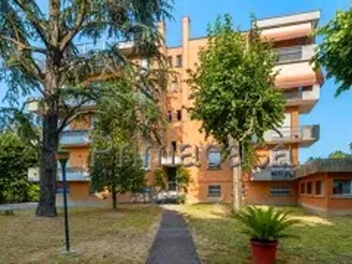 Appartamento quadrilocale in vendita in Via Risorgimento, Correggio