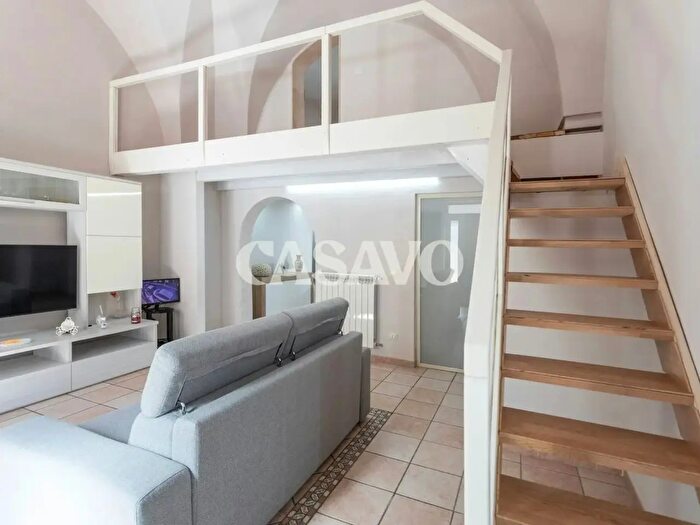 Appartamento con 5 locali in vendita in Via Toselli, Guagnano