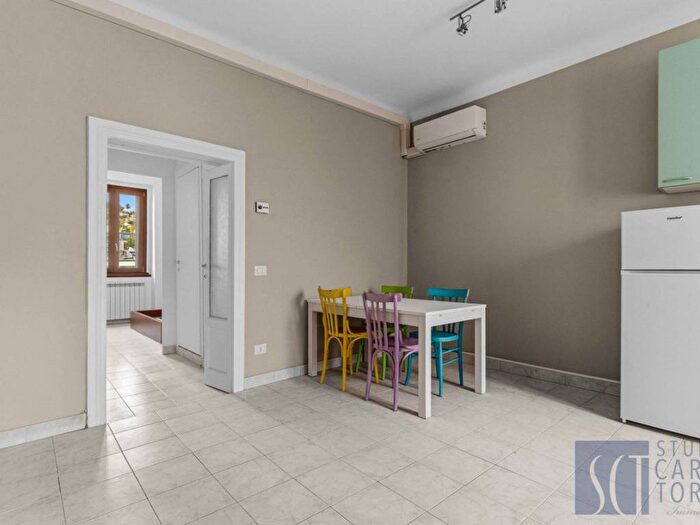 Appartamento bilocale in affitto in Via Andrea Ponti, Barona, Milano