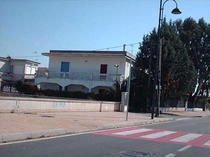 Casa monolocale in vendita in Via Brunelleschi, Castel Volturno