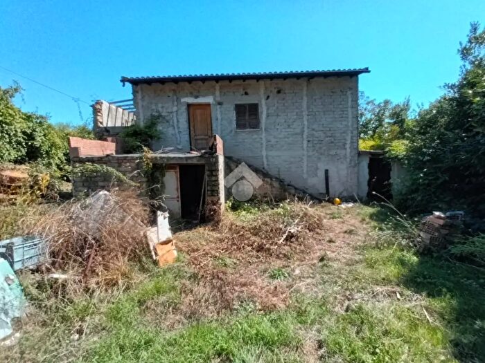 Casa trilocale in vendita in Contrada Pantanelle, Olevano Romano