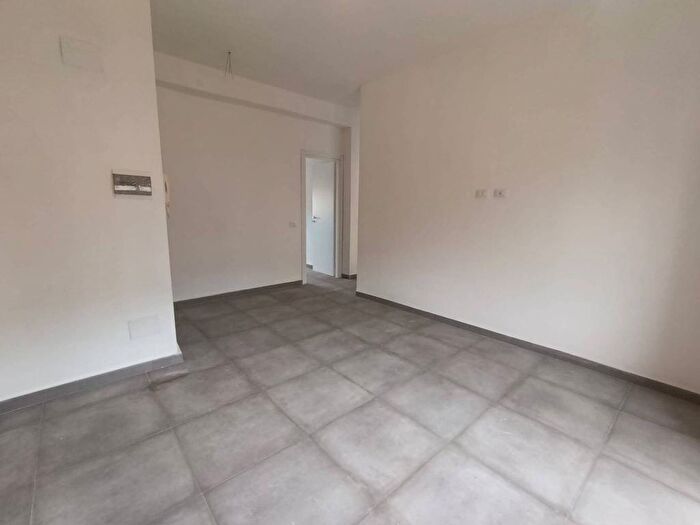 Appartamento trilocale in affitto in Largo Zancle, Borgo Nuovo Castellana, Palermo