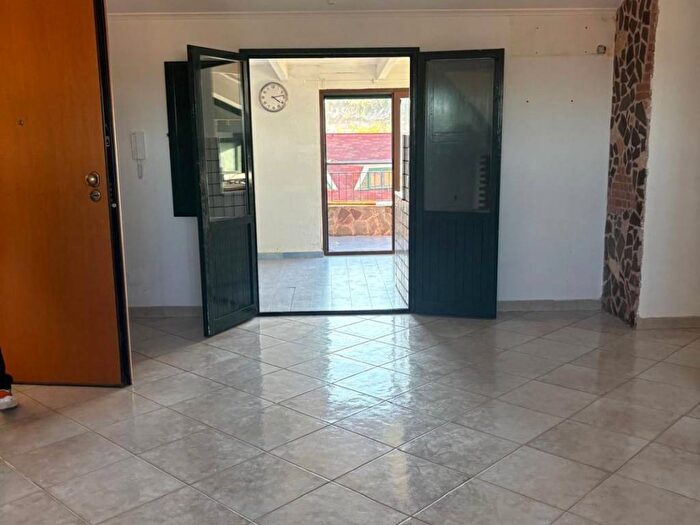 Appartamento con 5 locali in affitto in Via San Nullo, Licola Paese, Giugliano in Campania