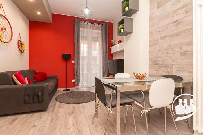 Appartamento bilocale in vendita in Via Borgosesia, Torino