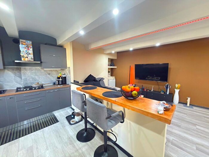 Appartamento trilocale in vendita in Via SantAntero, Giaveno