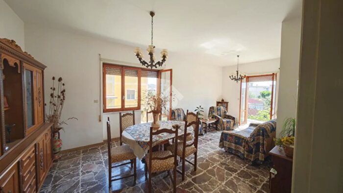 Appartamento quadrilocale in vendita in Via Don Guido Loce, Minturno