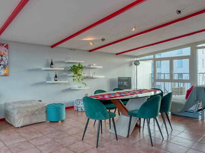 Appartamento monolocale in affitto in Via Pantigliate, Bande Nere, Milano