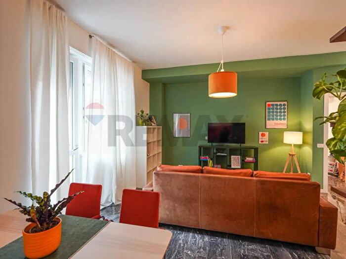 Appartamento trilocale in affitto in Via XXIV Maggio, Bergamo