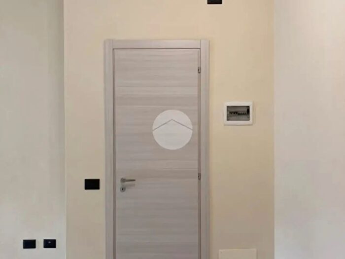 Appartamento trilocale in affitto in Via Sestriere, Torino