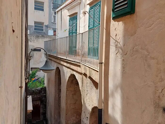 Casa trilocale in vendita in Via Vincenzo Albanese Modica, Modica