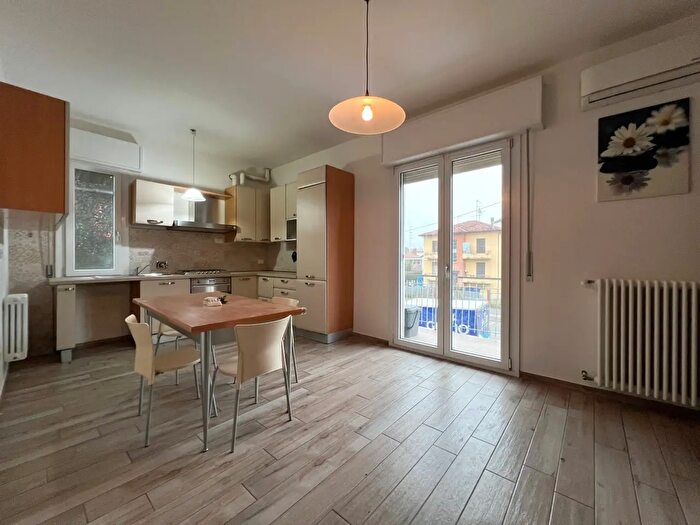 Appartamento trilocale in vendita in Reggio Emilia