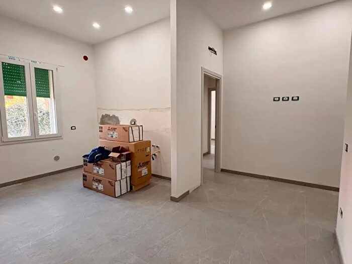 Appartamento trilocale in vendita in Cascina