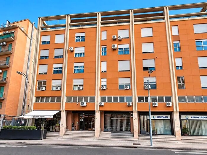 Appartamento bilocale in vendita in Via Isidoro La Lumia, Palermo